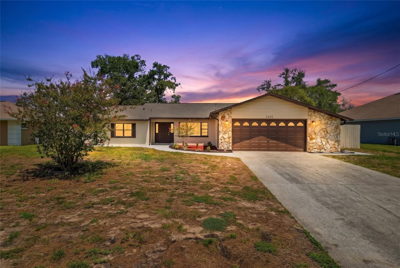 2433 Waterfall Drive , Spring Hill, FL 34608 Photo