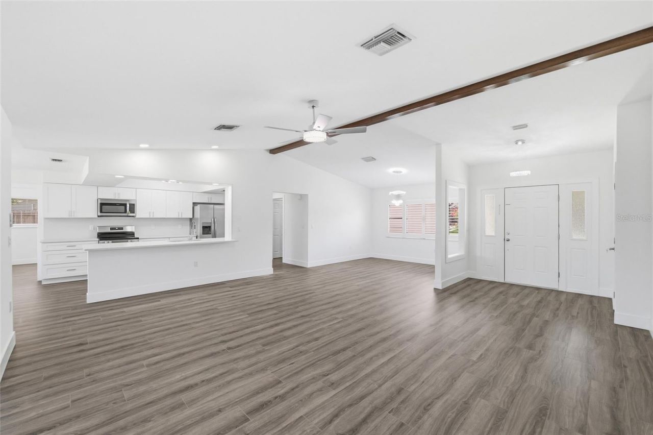 2433 Waterfall Drive , Spring Hill, FL 34608 Photo