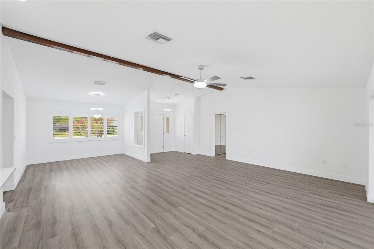 2433 Waterfall Drive , Spring Hill, FL 34608 Photo