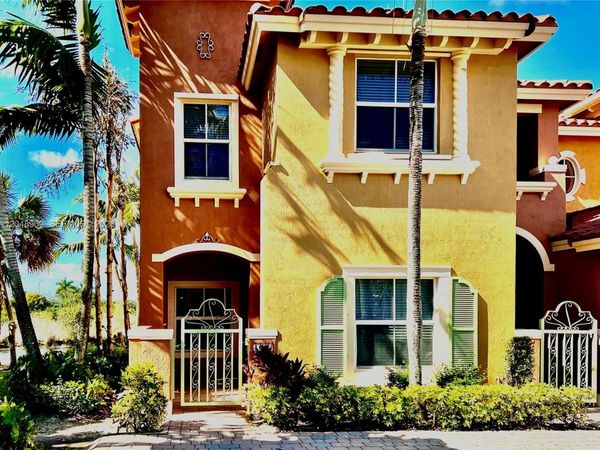 1088 SW 144th Ave , Unit 801, Pembroke Pines, FL 33027