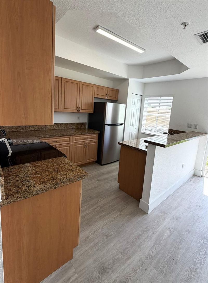 1088 SW 144th Ave, Unit 801, Pembroke Pines, FL 33027 Photo