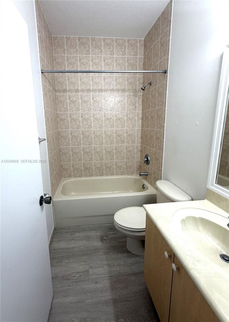 1088 SW 144th Ave, Unit 801, Pembroke Pines, FL 33027 Photo