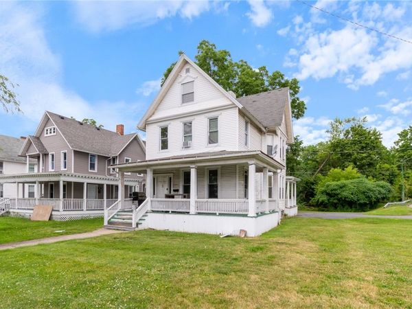 68 Hamilton Street, Geneva, NY 14456