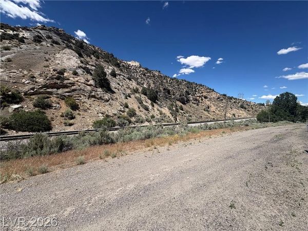 010-660-02 , Ely, NV 89301