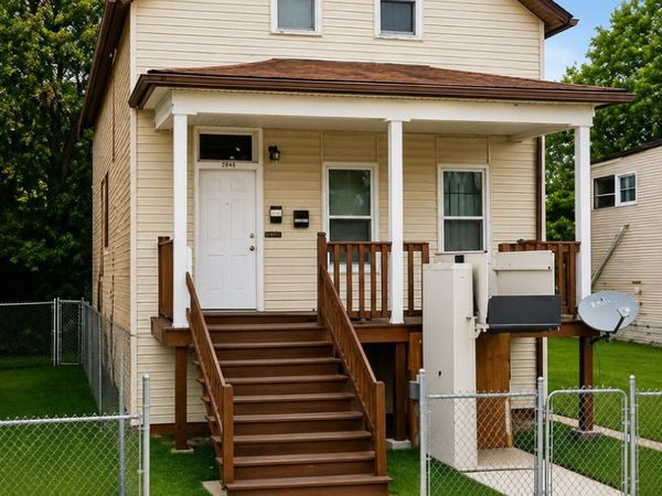 2848 E 79th Street , Chicago, IL 60649