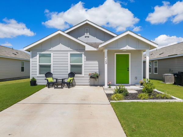 129 Jack Browning DR, Jarrell, TX 76537