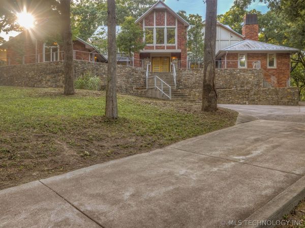 4929 E 114th Place, Tulsa, OK 74137