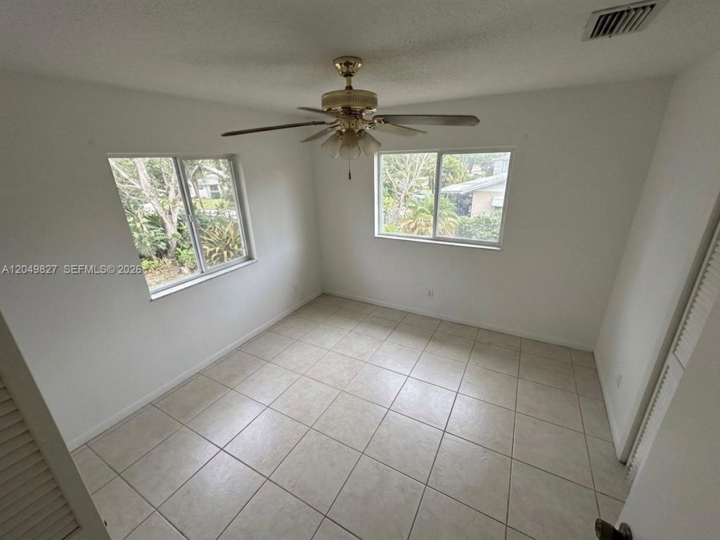 3851 NW 210th Ter , Miami Gardens, FL 33055 Photo