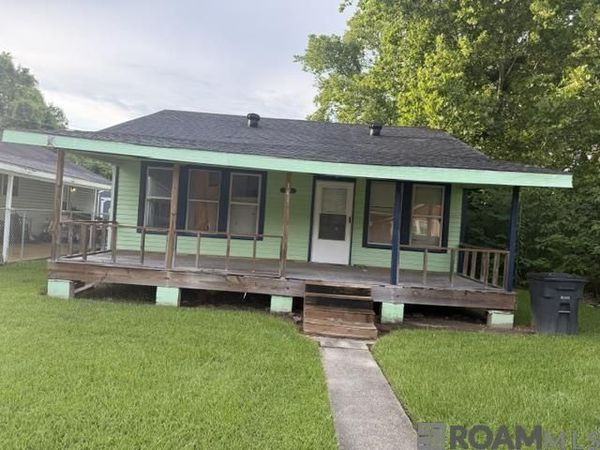 341 Flicker St, Baton Rouge, LA 70807