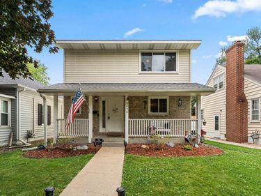 3415 Grimes Avenue N, Robbinsdale, MN 55422