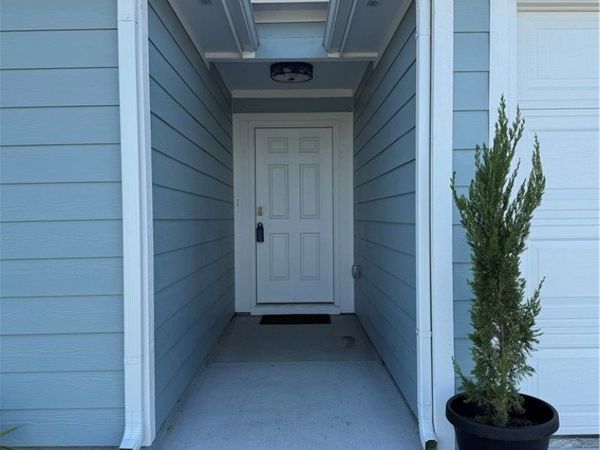 301 NW Granny Smith Street , Gentry, AR 72734