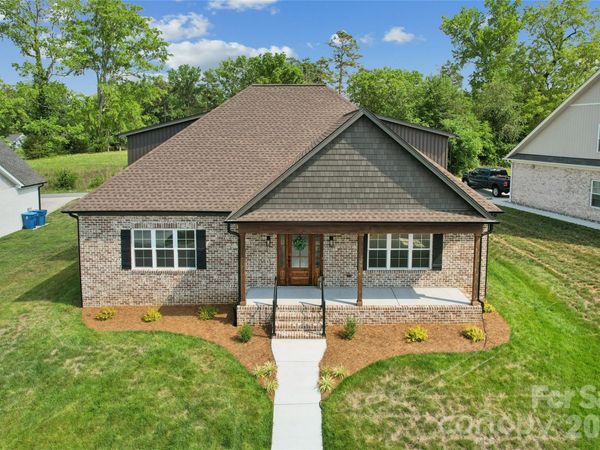 144 Reserve Drive , Mocksville, NC 27028