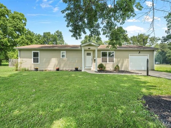 1309 2nd Street, Cottage Hills, IL 62018
