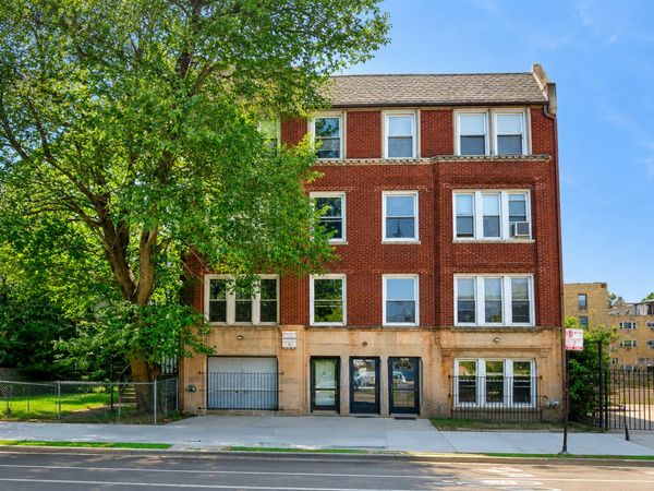 1635 W Morse Avenue , Unit GW, Chicago, IL 60626
