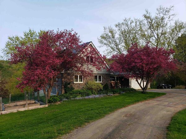289 Lamb Hill Road, Wells, VT 05774