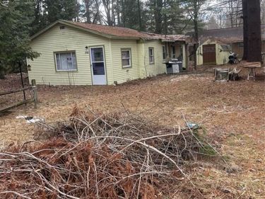 282 Hickory Street, Hay Twp, MI 48624
