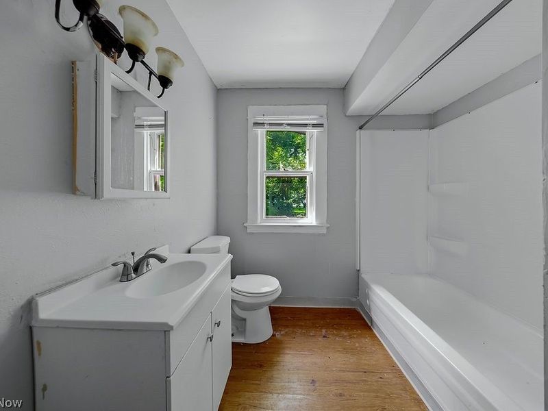 11702 Honeydale Avenue, Cleveland, OH 44120 Photo 14