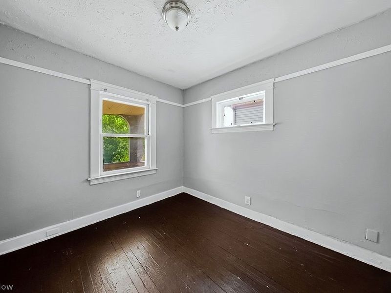 11702 Honeydale Avenue, Cleveland, OH 44120 Photo 21