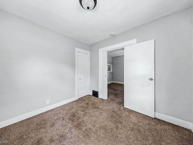 11702 Honeydale Avenue, Cleveland, OH 44120 Photo 8