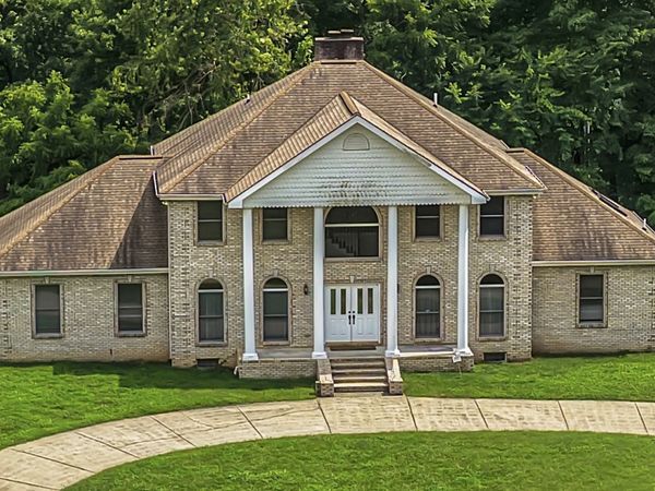 1400 Slaydenwood Rd, Cumberland Furnace, TN 37051