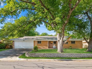 7108 Willis Avenue , Fort Worth, TX 76116