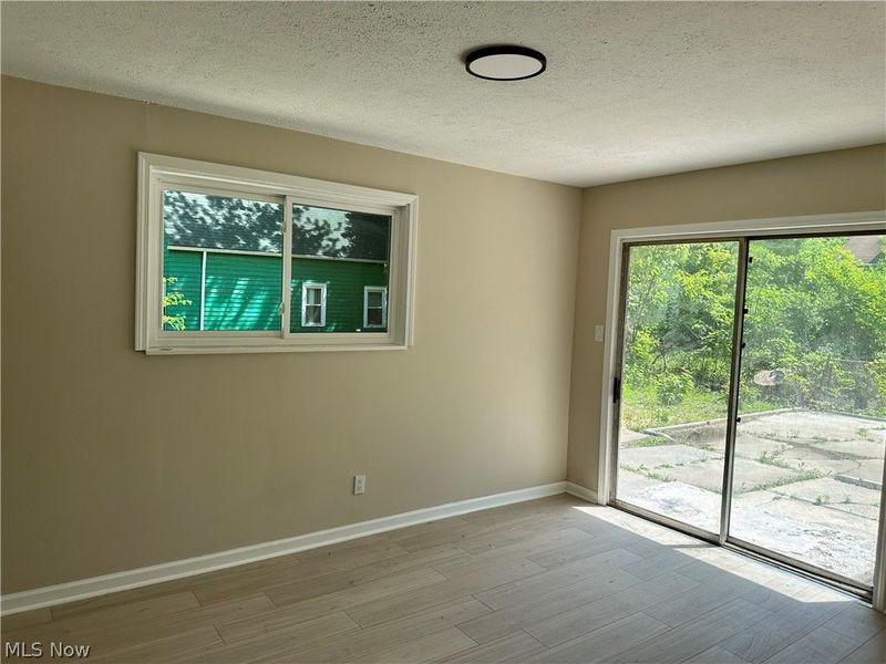 4425 E 142nd Street, Cleveland, OH 44128 Photo 14