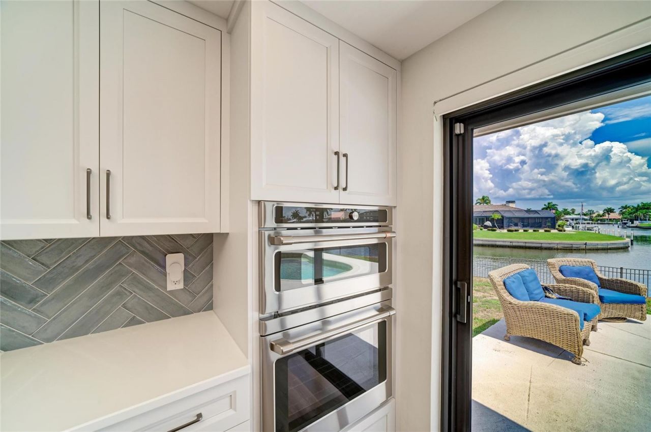 602 Via Tunis, Punta Gorda, FL 33950 Photo