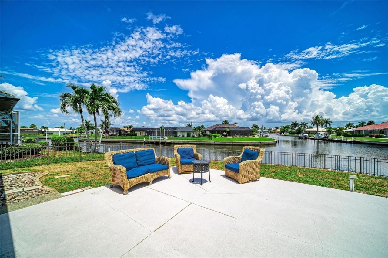 602 Via Tunis, Punta Gorda, FL 33950 Photo