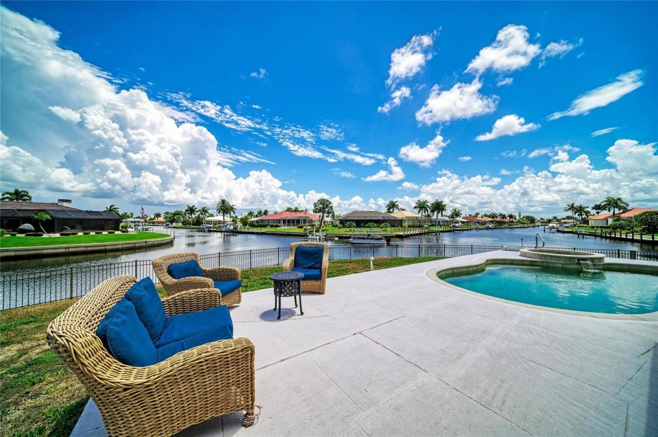 602 Via Tunis, Punta Gorda, FL 33950 Photo