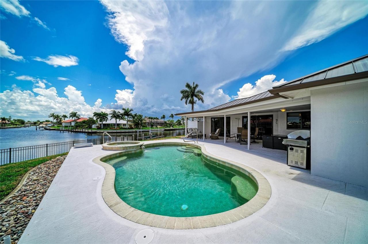 602 Via Tunis, Punta Gorda, FL 33950 Photo