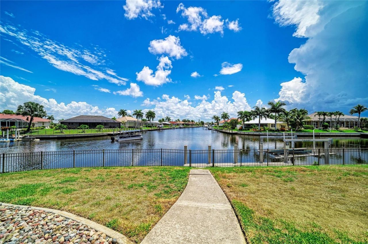 602 Via Tunis, Punta Gorda, FL 33950 Photo