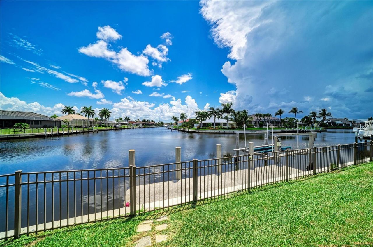 602 Via Tunis, Punta Gorda, FL 33950 Photo