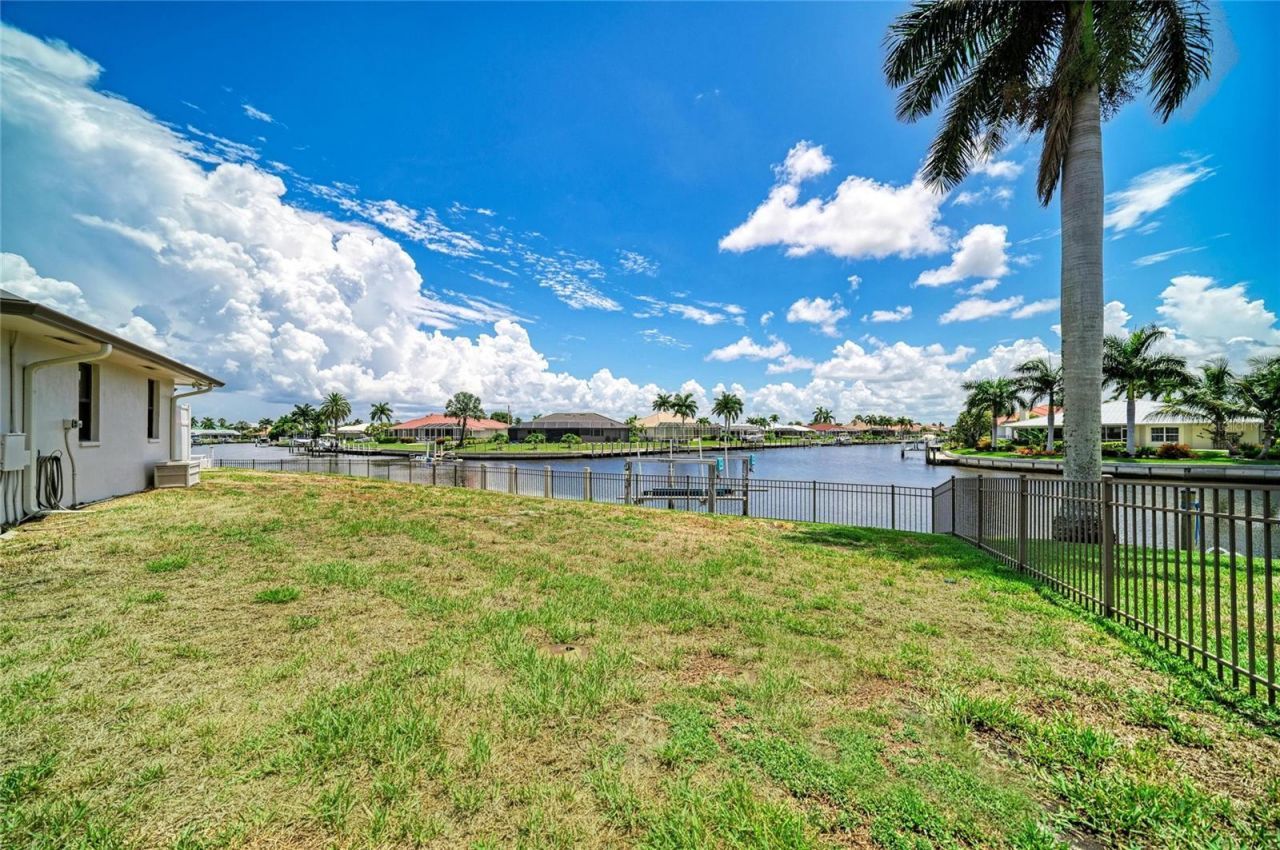 602 Via Tunis, Punta Gorda, FL 33950 Photo
