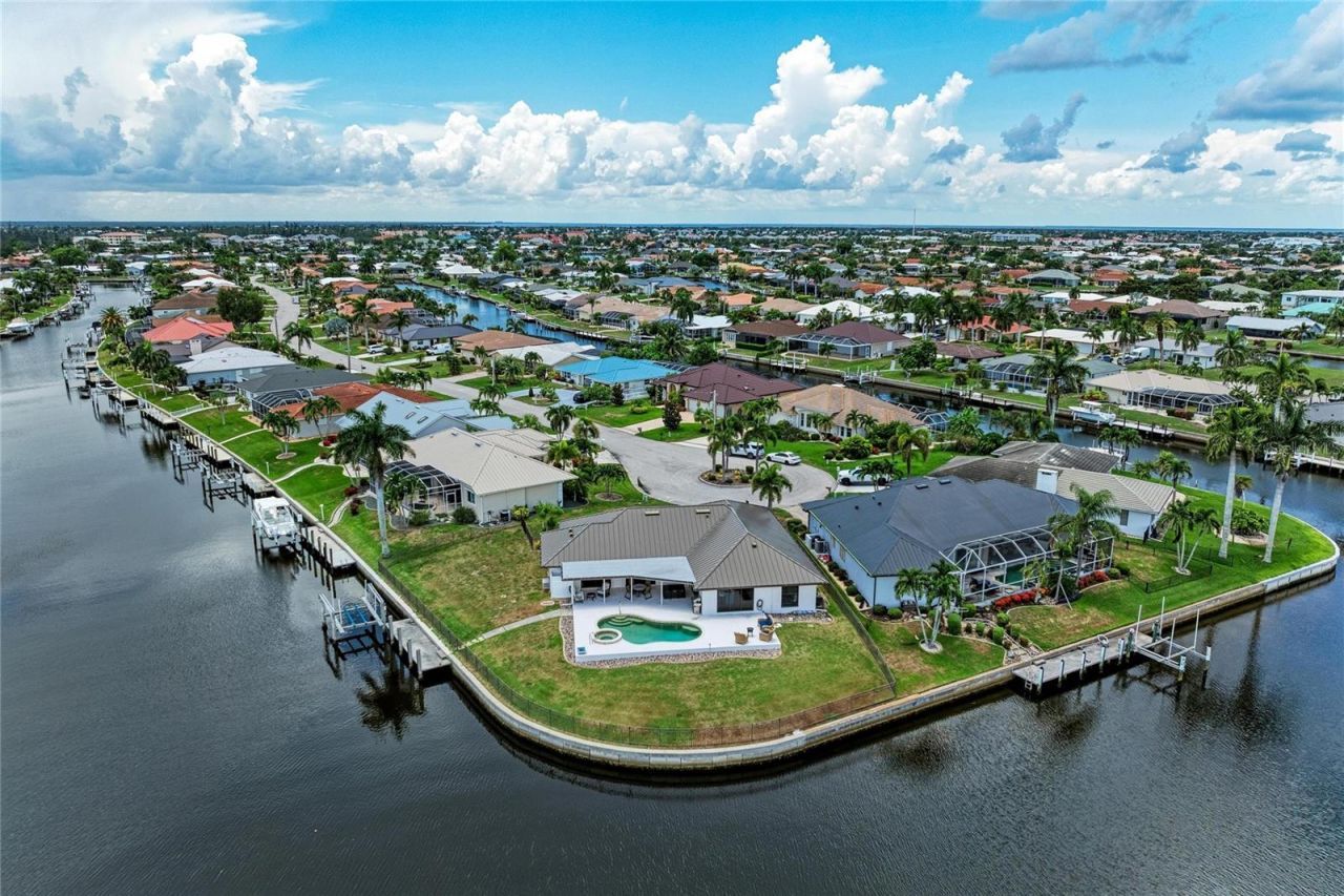 602 Via Tunis, Punta Gorda, FL 33950 Photo