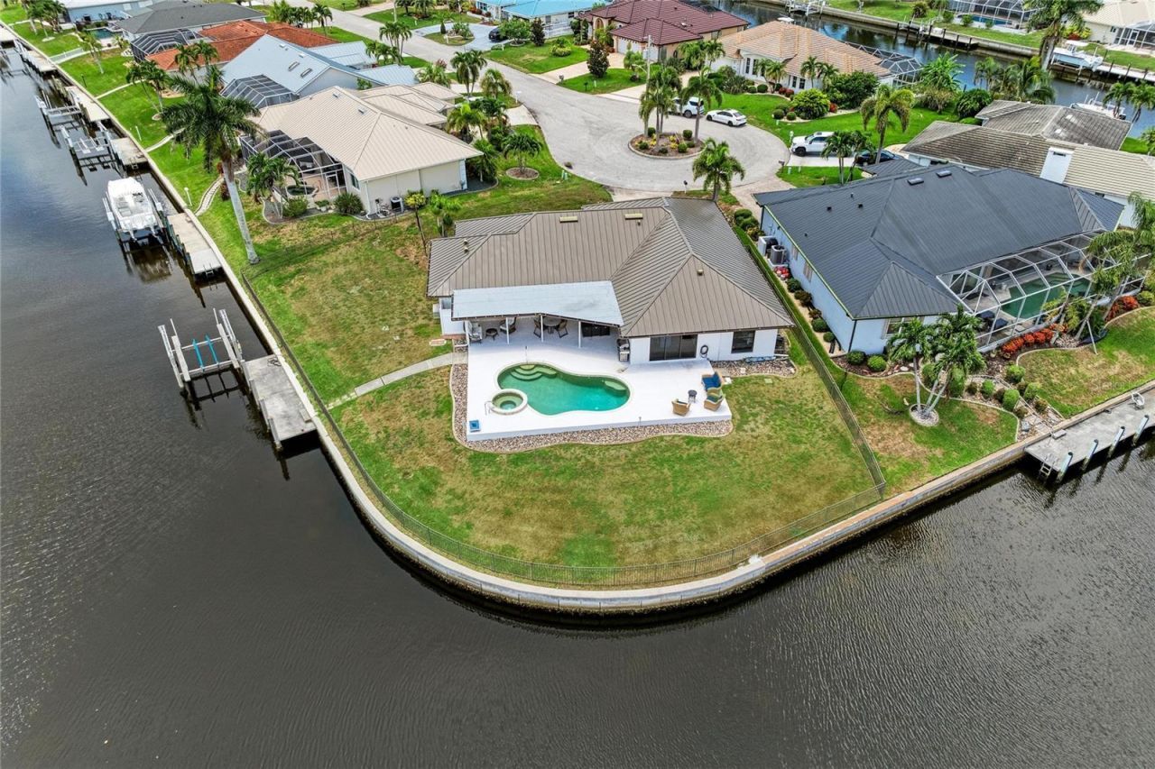 602 Via Tunis, Punta Gorda, FL 33950 Photo