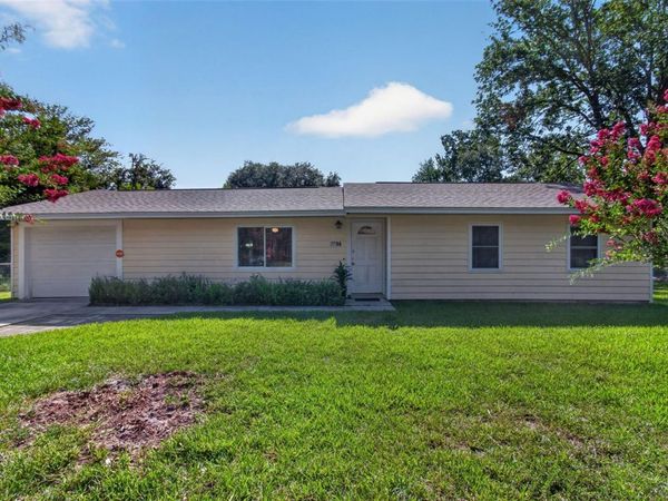 6614 NW 26TH TERRACE , GAINESVILLE, FL 32653