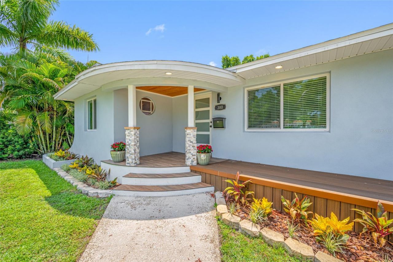380 Villagrande Avenue S, Saint Petersburg, FL 33707 Photo