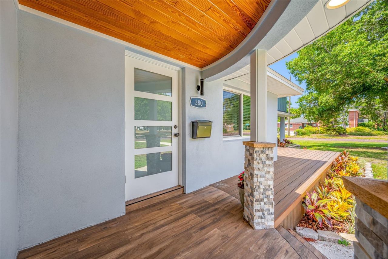 380 Villagrande Avenue S, Saint Petersburg, FL 33707 Photo