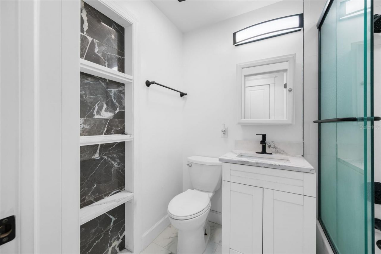 380 Villagrande Avenue S, Saint Petersburg, FL 33707 Photo