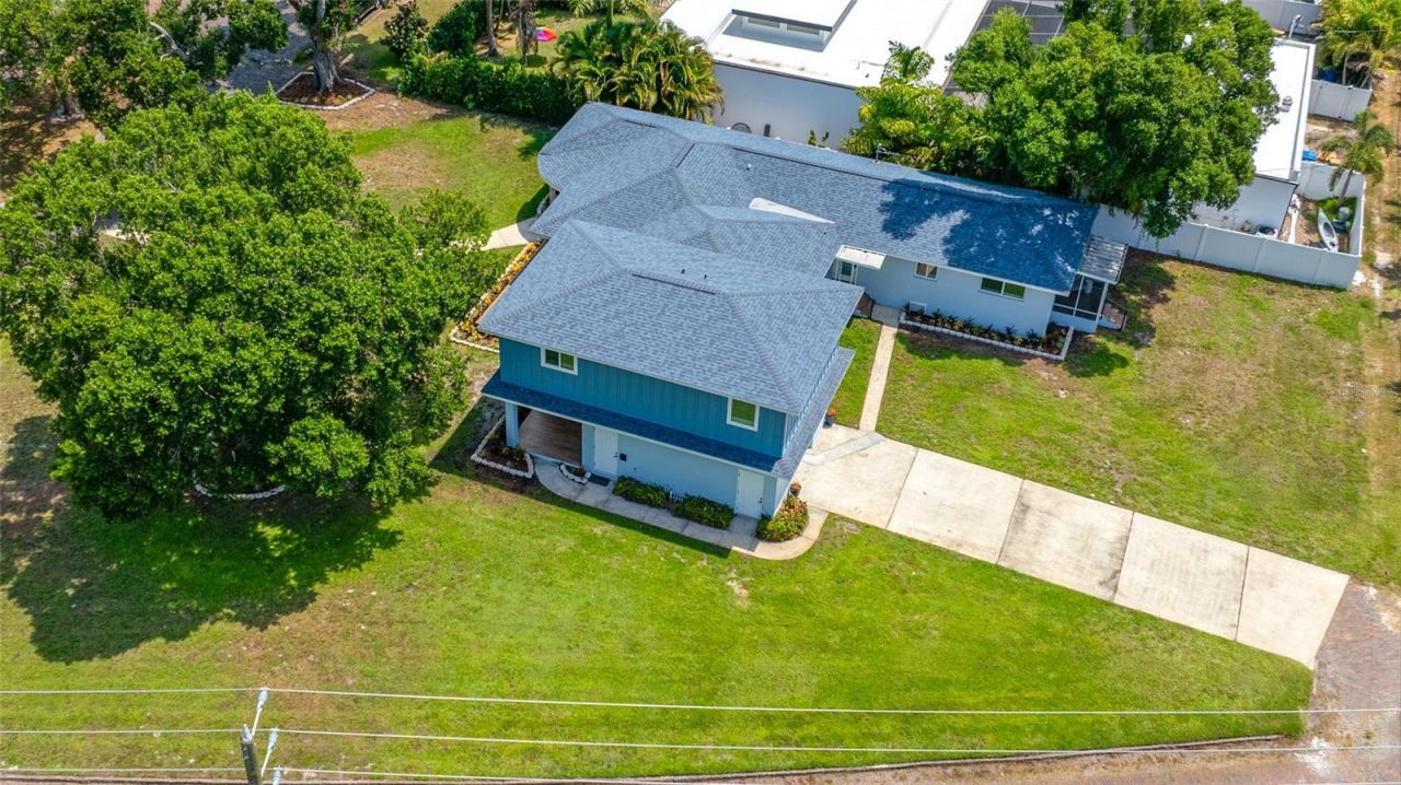 380 Villagrande Avenue S, Saint Petersburg, FL 33707 Photo