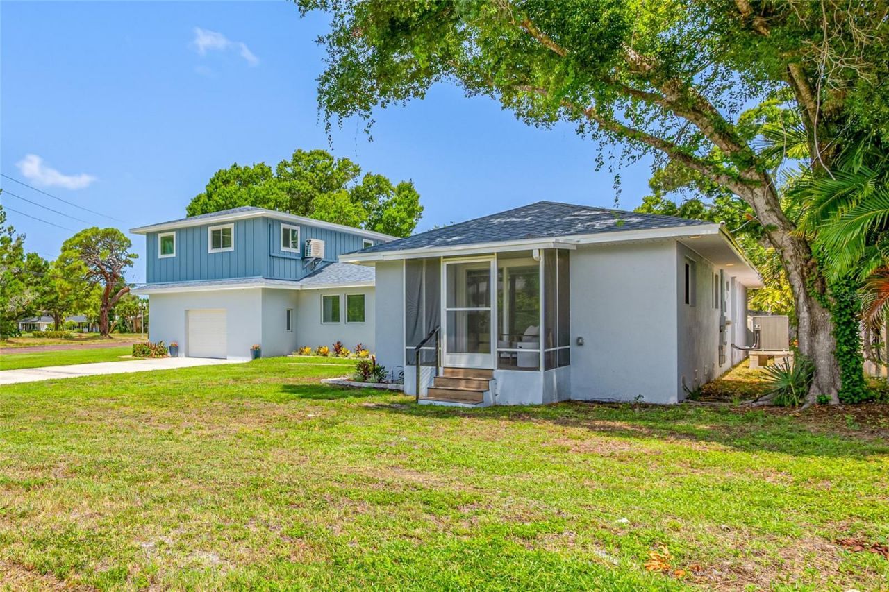 380 Villagrande Avenue S, Saint Petersburg, FL 33707 Photo