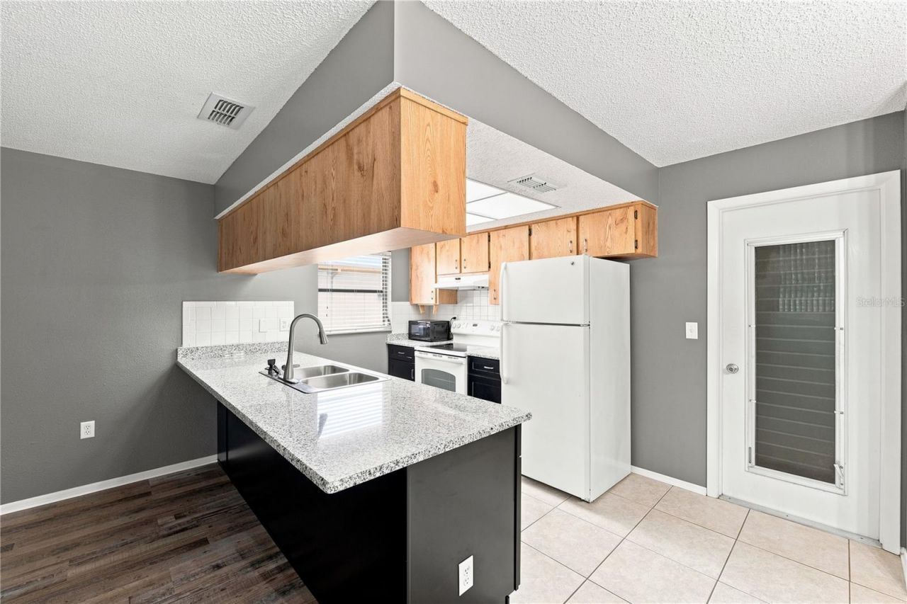 7819 Royal Stewart Drive, New Port Richey, FL 34653 Photo