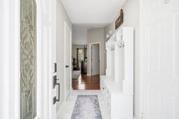 300 Spring Hill Lane photo 4