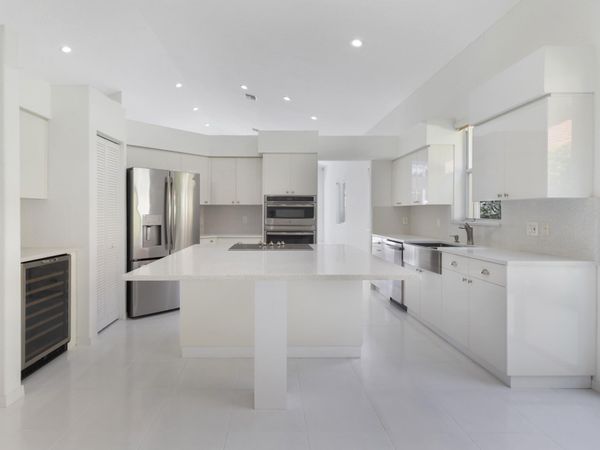 5279 Brookview Drive, Boynton Beach, FL 33437