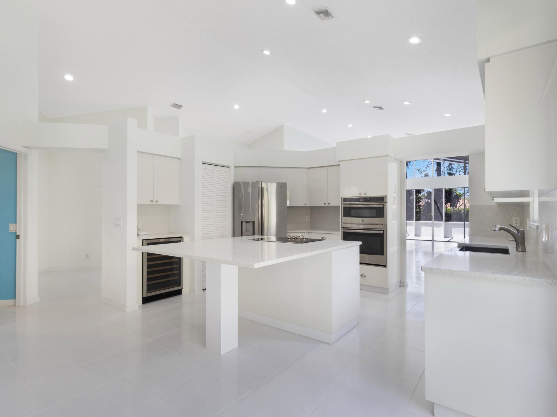 5279 Brookview Drive, Boynton Beach, FL 33437 Photo