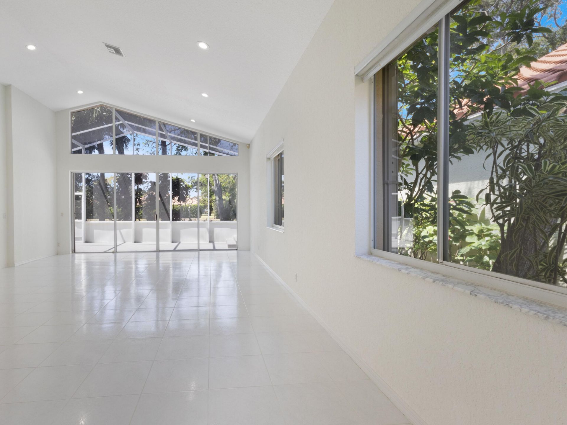5279 Brookview Drive, Boynton Beach, FL 33437 Photo