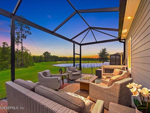 48 HAMMER Circle, St. Johns, FL 32259