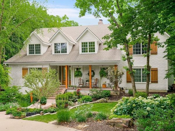 6215 ARAPAHOE Street, Shawnee, KS 66226