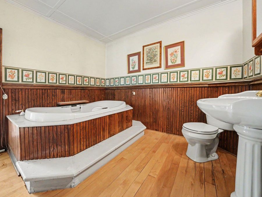 Property Image 28