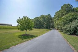 4610 Stoney Hill Road  photo 4